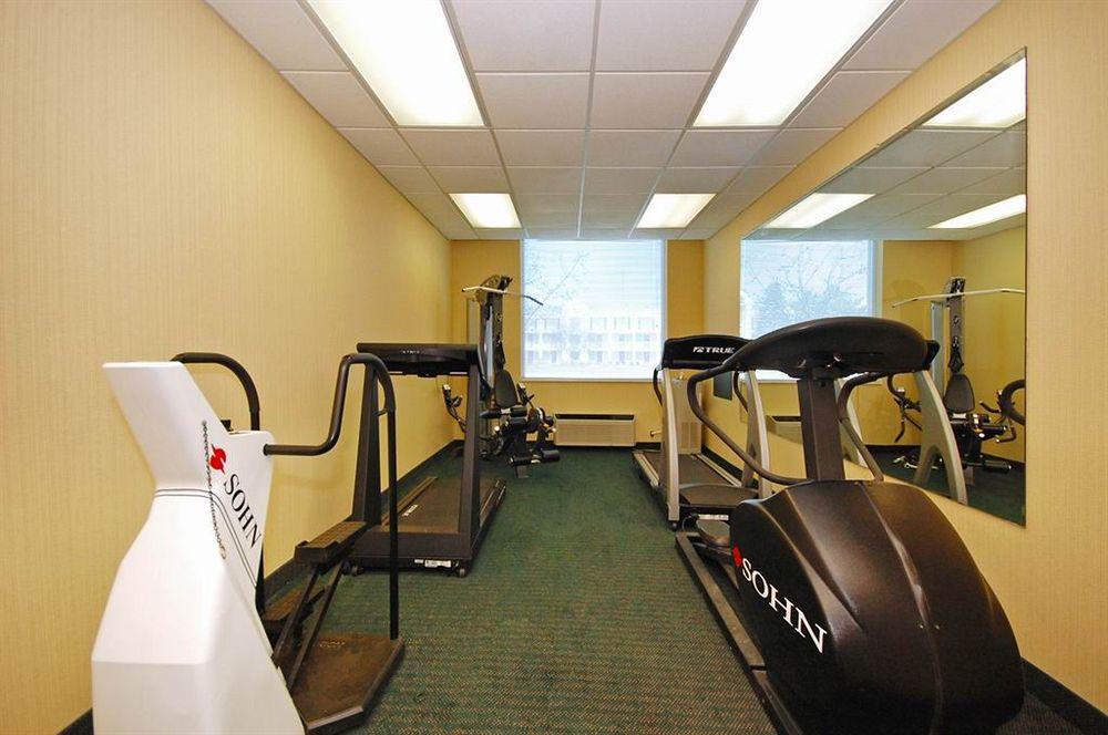 Hotel Western Airport & Cleveland 3*