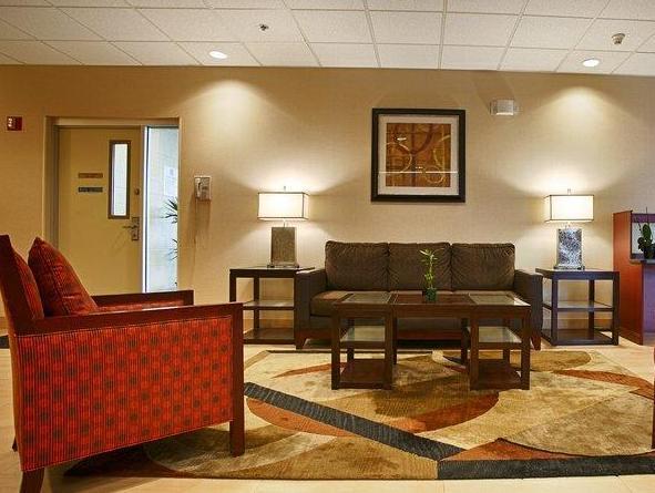 Western Airport & Cleveland Hotel