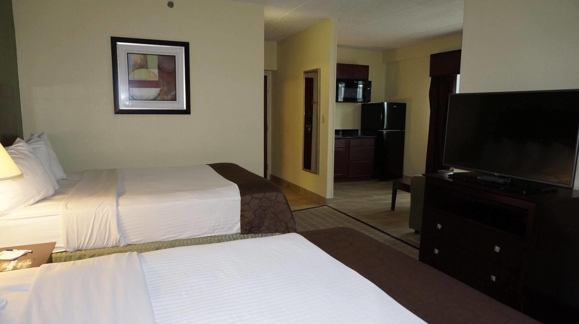 Hotel Western Airport & Cleveland Brook Park