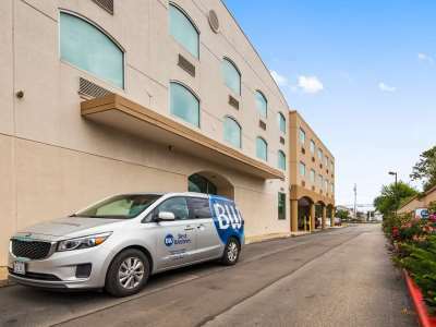 Hotel Western Airport & Cleveland 3*